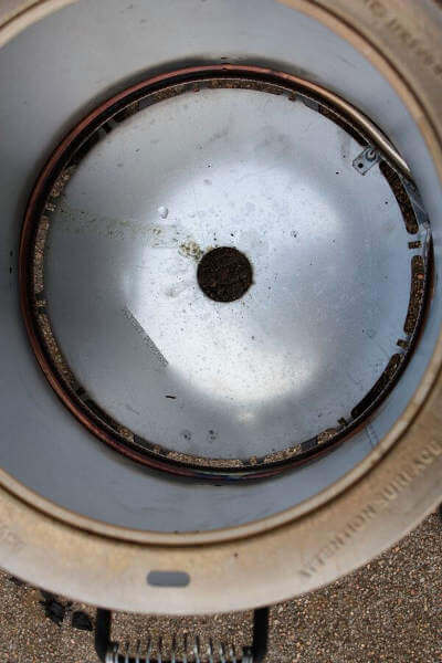 Char Broil Big Easy Propane Fire Ring At Base of Cooker