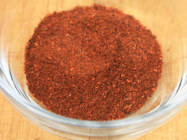 The Results of This Homemade Chili Powder Recipe, In a Clear, Glass Bowl